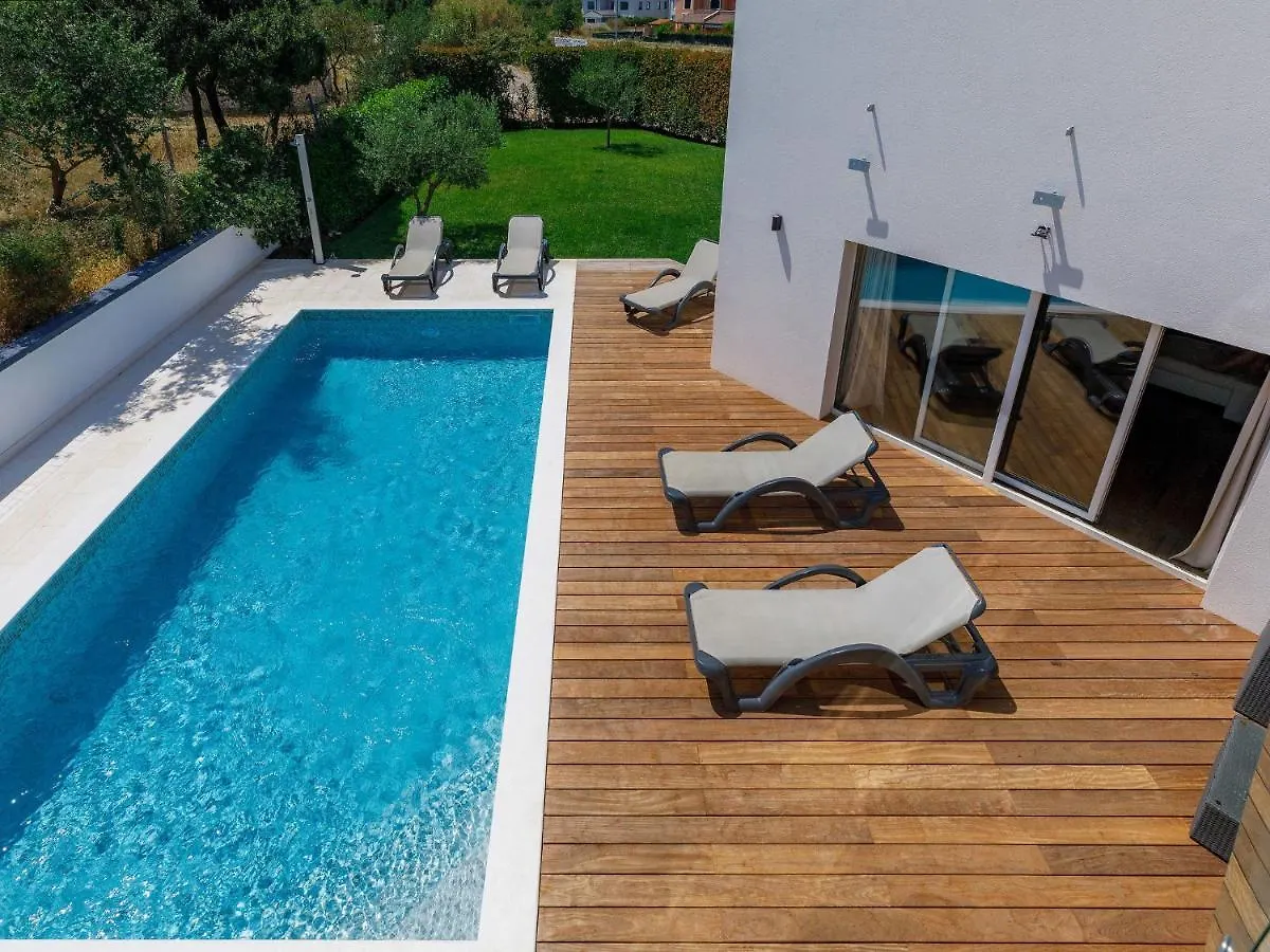 Holiday Home Lana By Interhome Banjole
