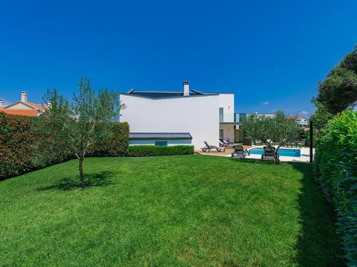 Holiday Home Lana By Interhome Banjole 0*,  Chorvatsko