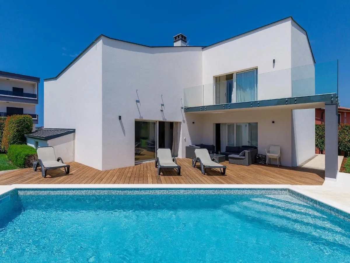 Holiday Home Lana By Interhome Banjole