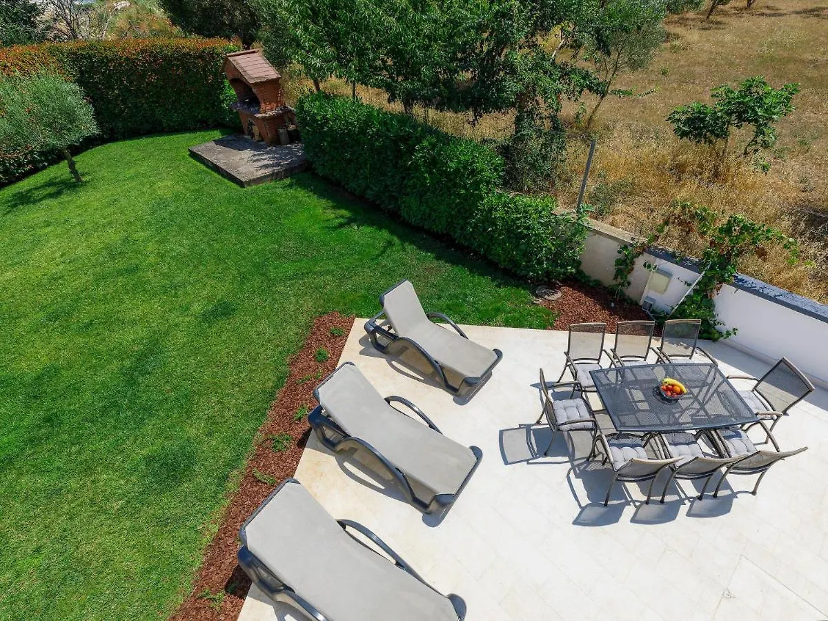 Holiday Home Lana By Interhome Banjole Chorvatsko